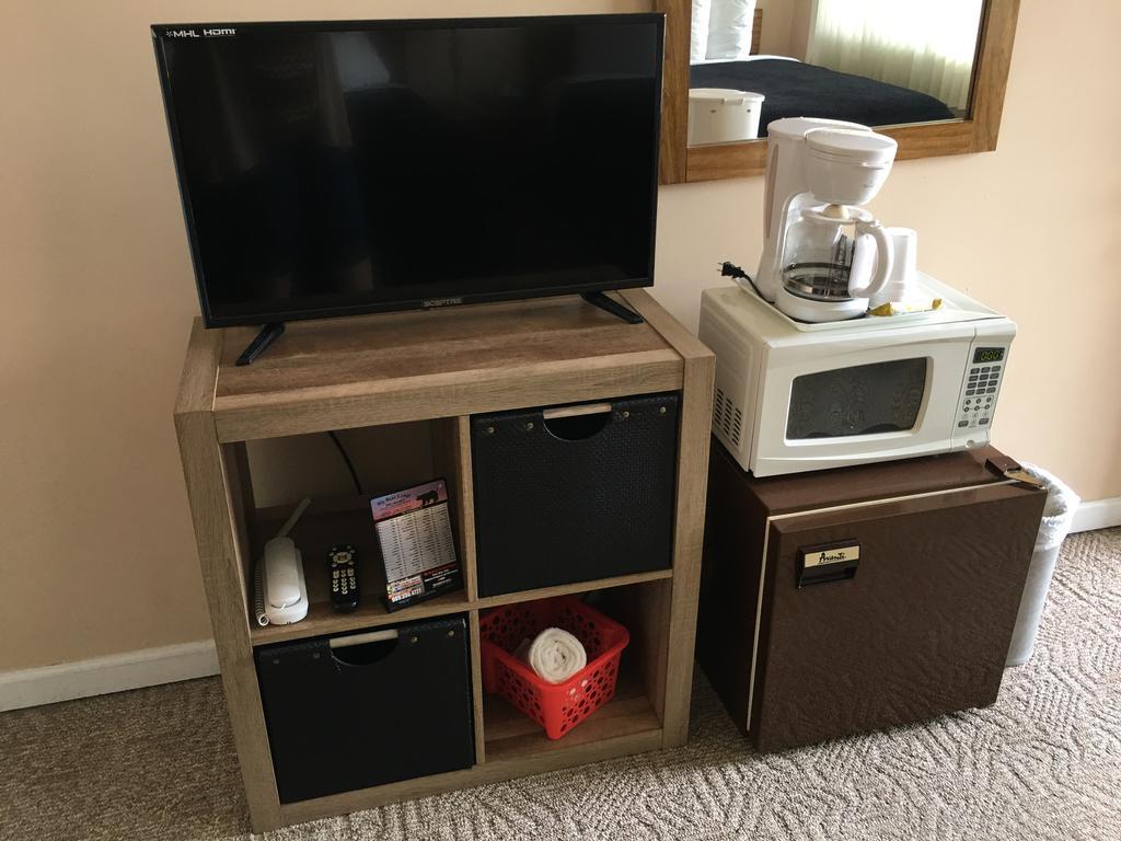 Big Bear Lodge Alpena Ngoại thất bức ảnh