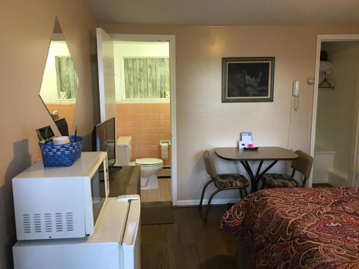 Big Bear Lodge Alpena Ngoại thất bức ảnh